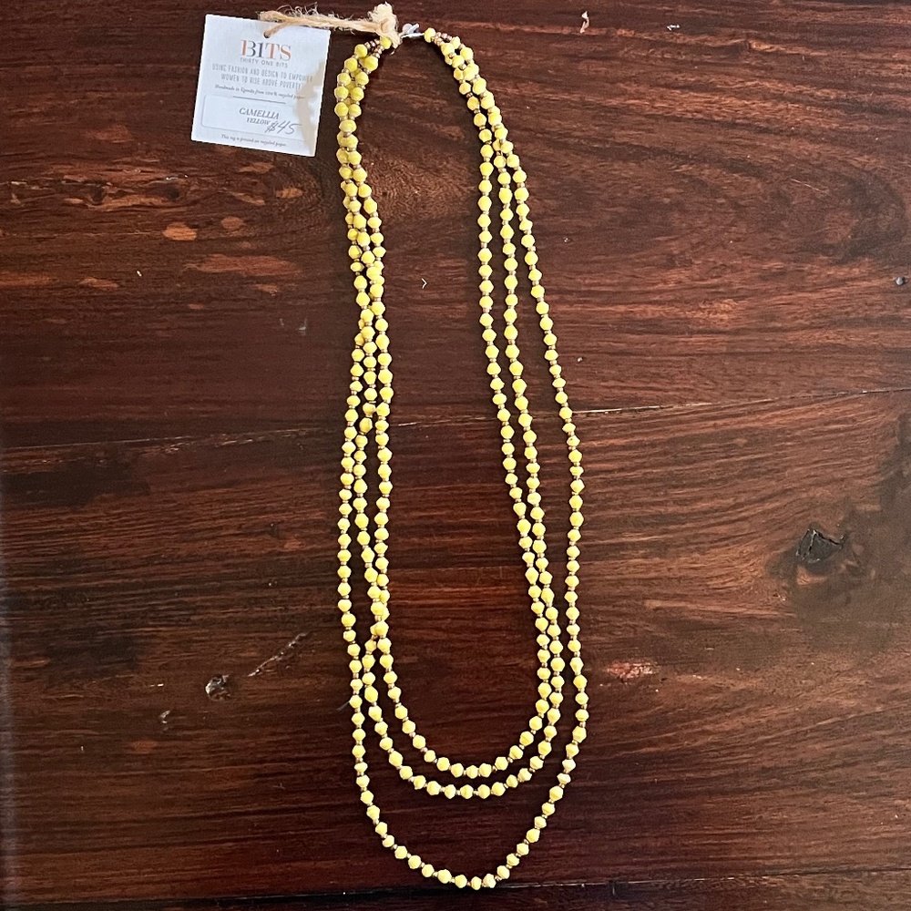 31 Bits Camellia Necklace